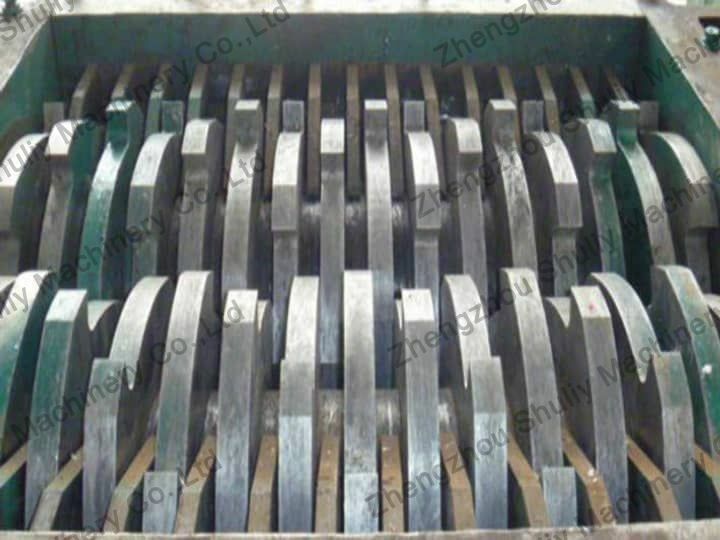 twin shaft of scrap wood shredding machine--1_1