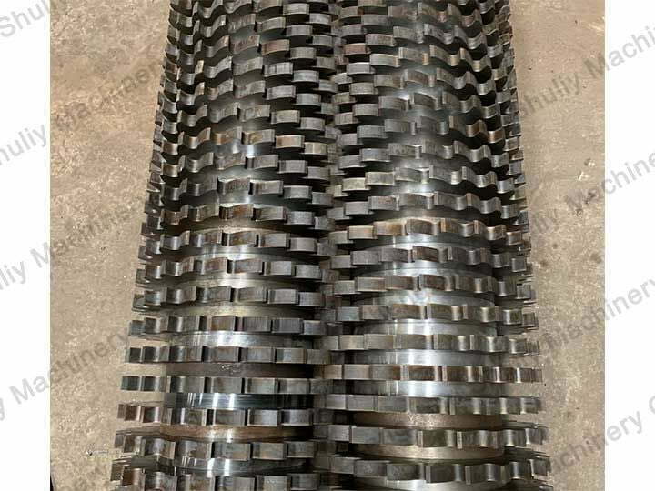 Commercial Waste Tire Shredder For Tyre Recycling 8 Waste tire shredder blades