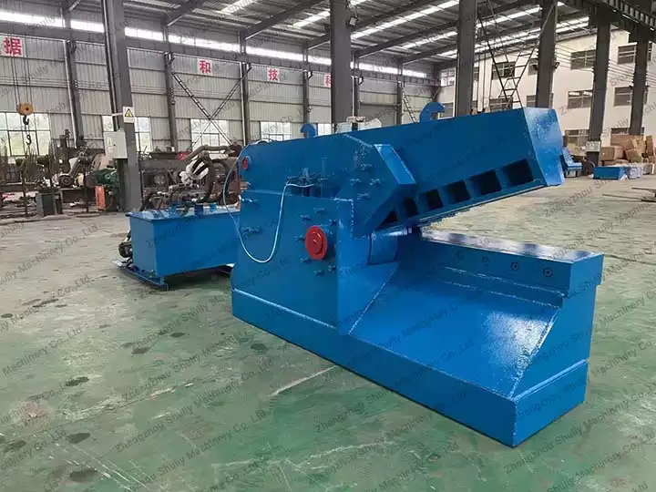 scrap metal cutting machine