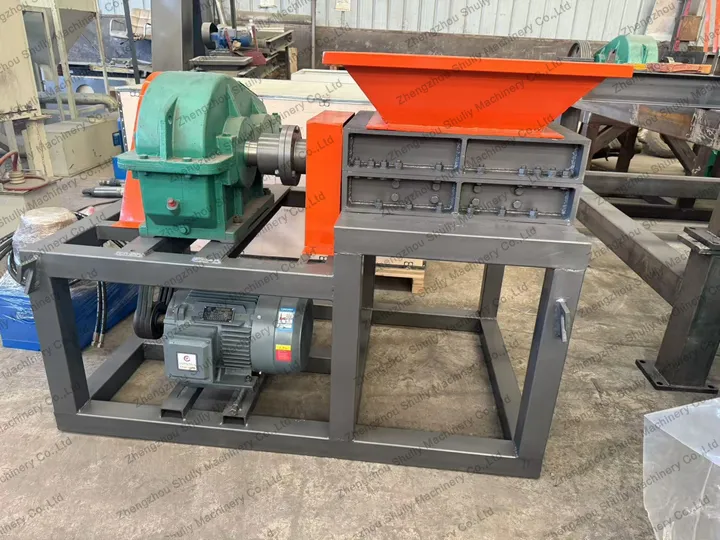 ម៉ាស៊ីនកាត់ស្ពាន់ទ្វេដងសម្រាប់កែច្នៃប្លាស្ទិច