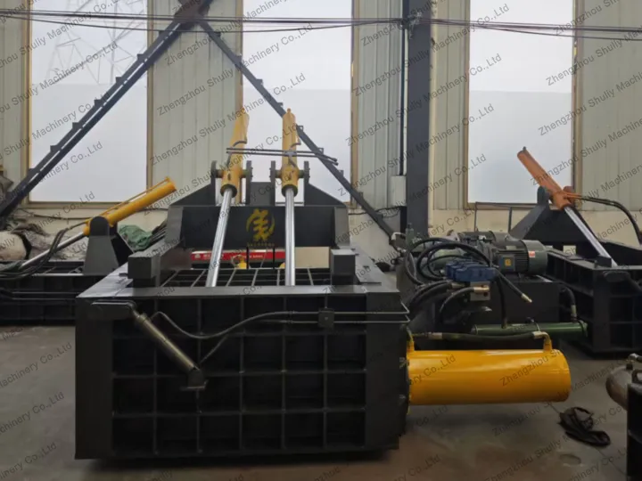 How To Choose Metal Baler Machine: 7 Key Factors For Selecting The Right Scrap Metal Baler 3 Horizontal scrap metal baling press