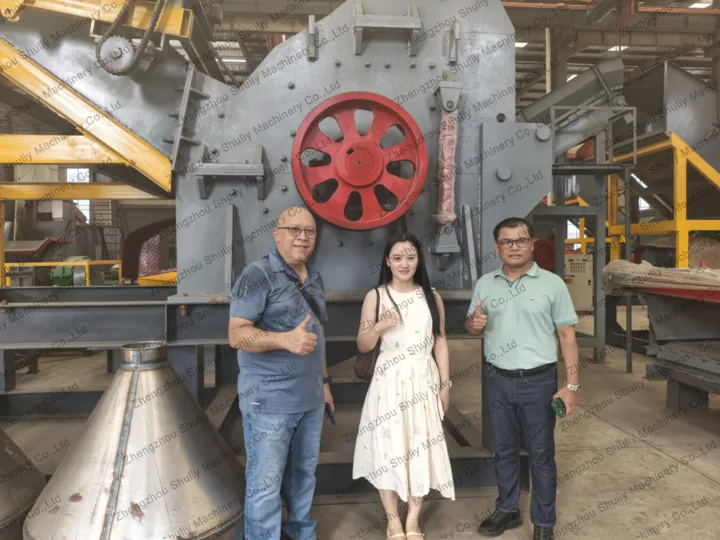 Indonesia Orders Metal Chip Briquetting Machine 1 Ton/Hour Line With Sl-400 Shredder 8 Metal recycling machine factory visit